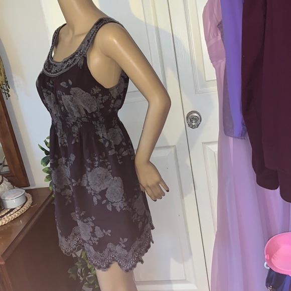 Chocolate scoop neck mini dress with embroidered detail S M L - Picture 12 of 12